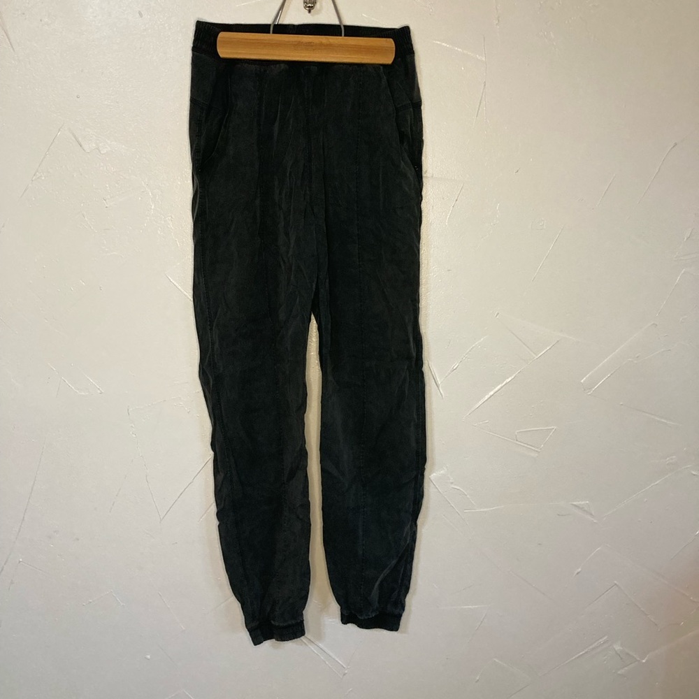 Lululemon Joggers